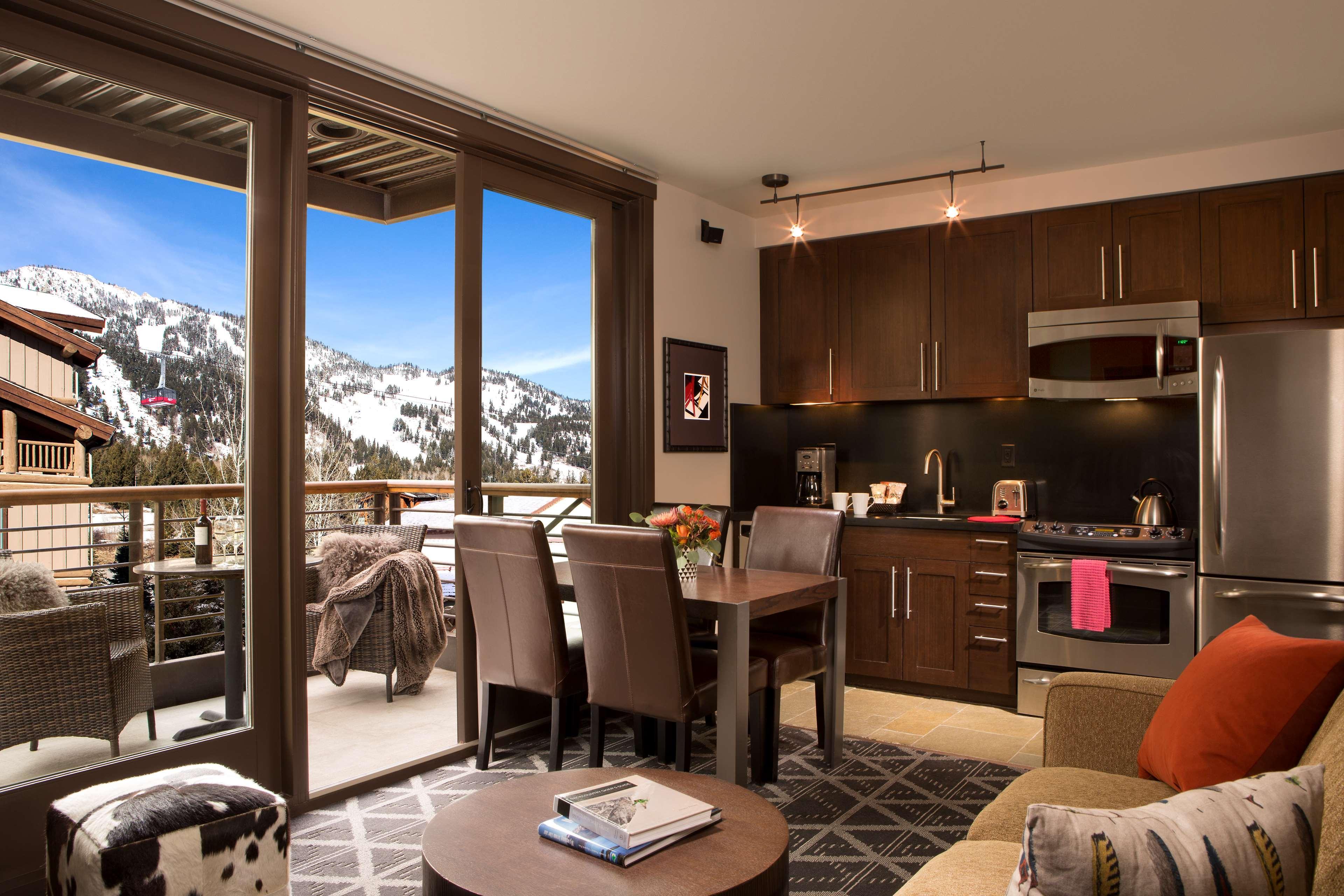 Hotel Terra Jackson Hole, A Noble House Resort Teton Village Exteriör bild