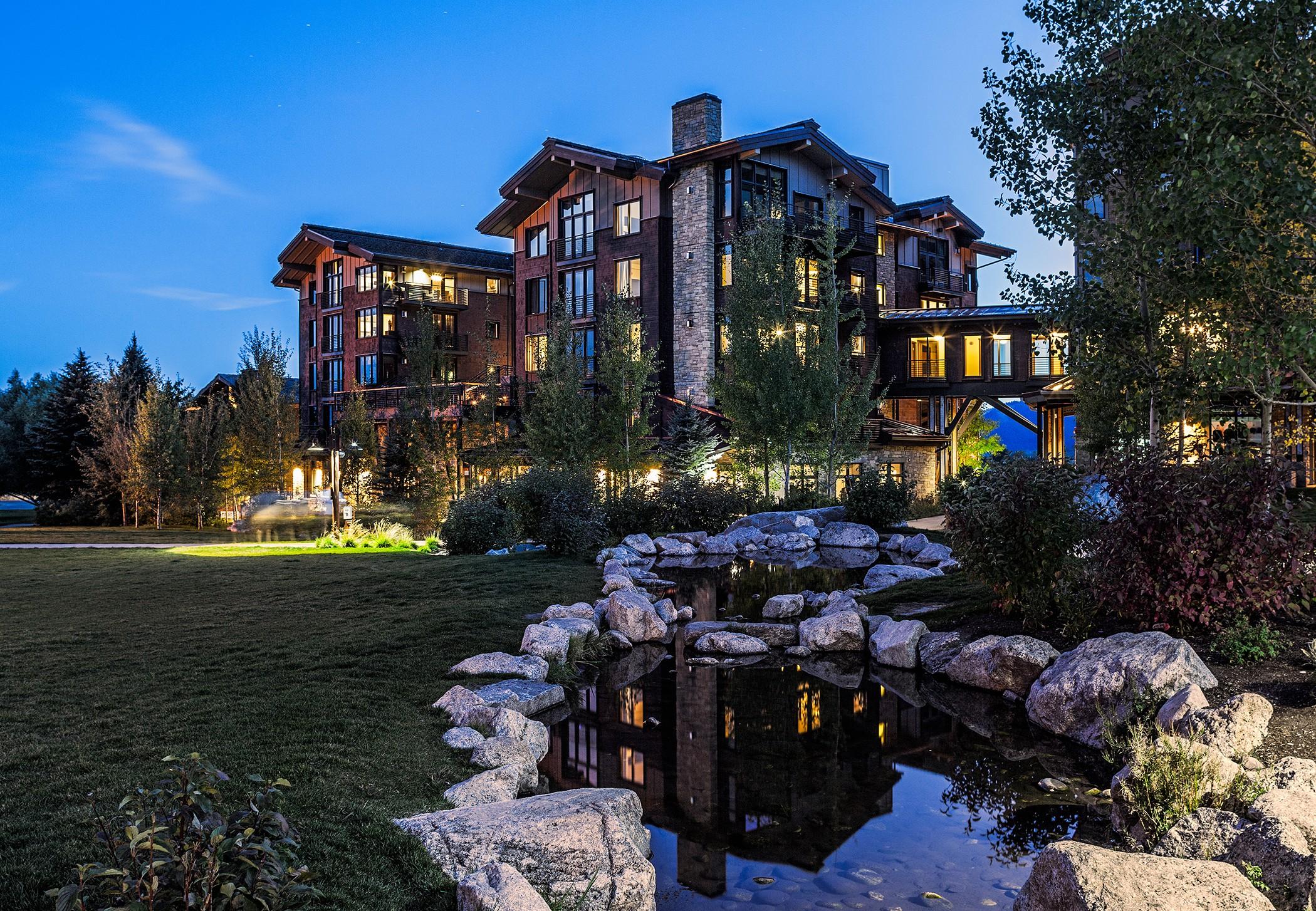 Hotel Terra Jackson Hole, A Noble House Resort Teton Village Exteriör bild