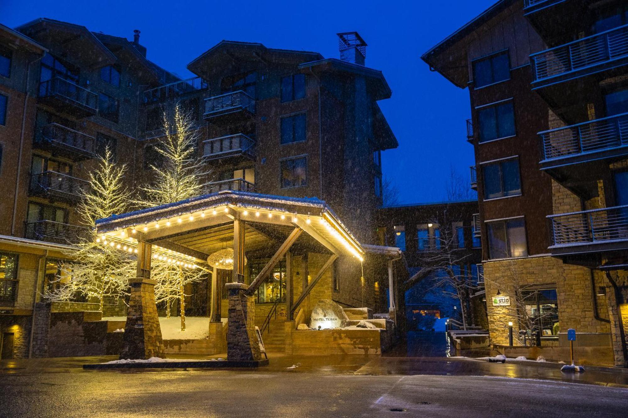 Hotel Terra Jackson Hole, A Noble House Resort Teton Village Exteriör bild